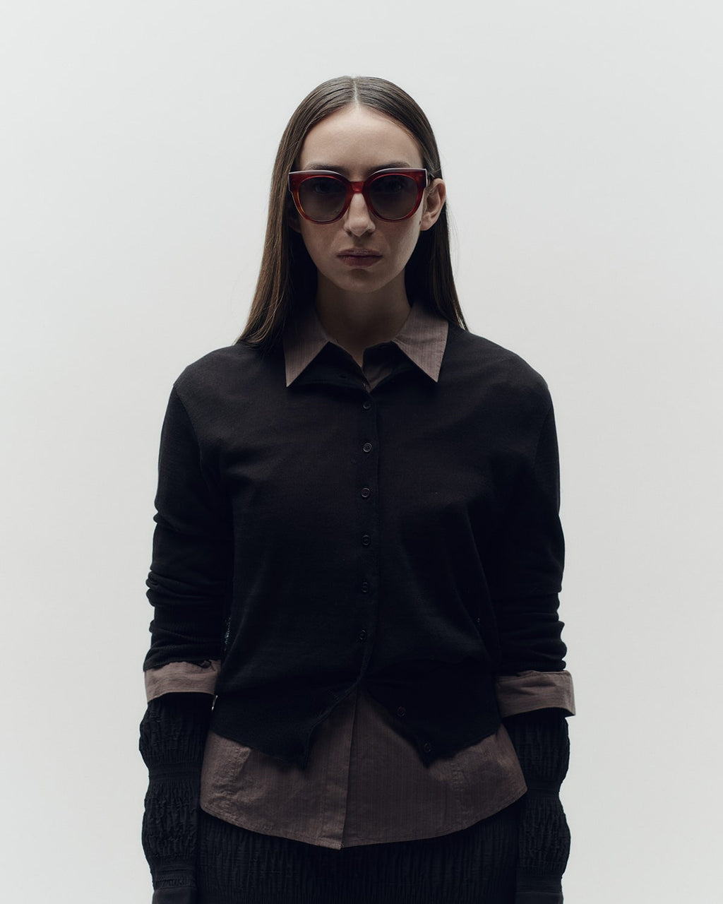 IONA - Black Deep Grey