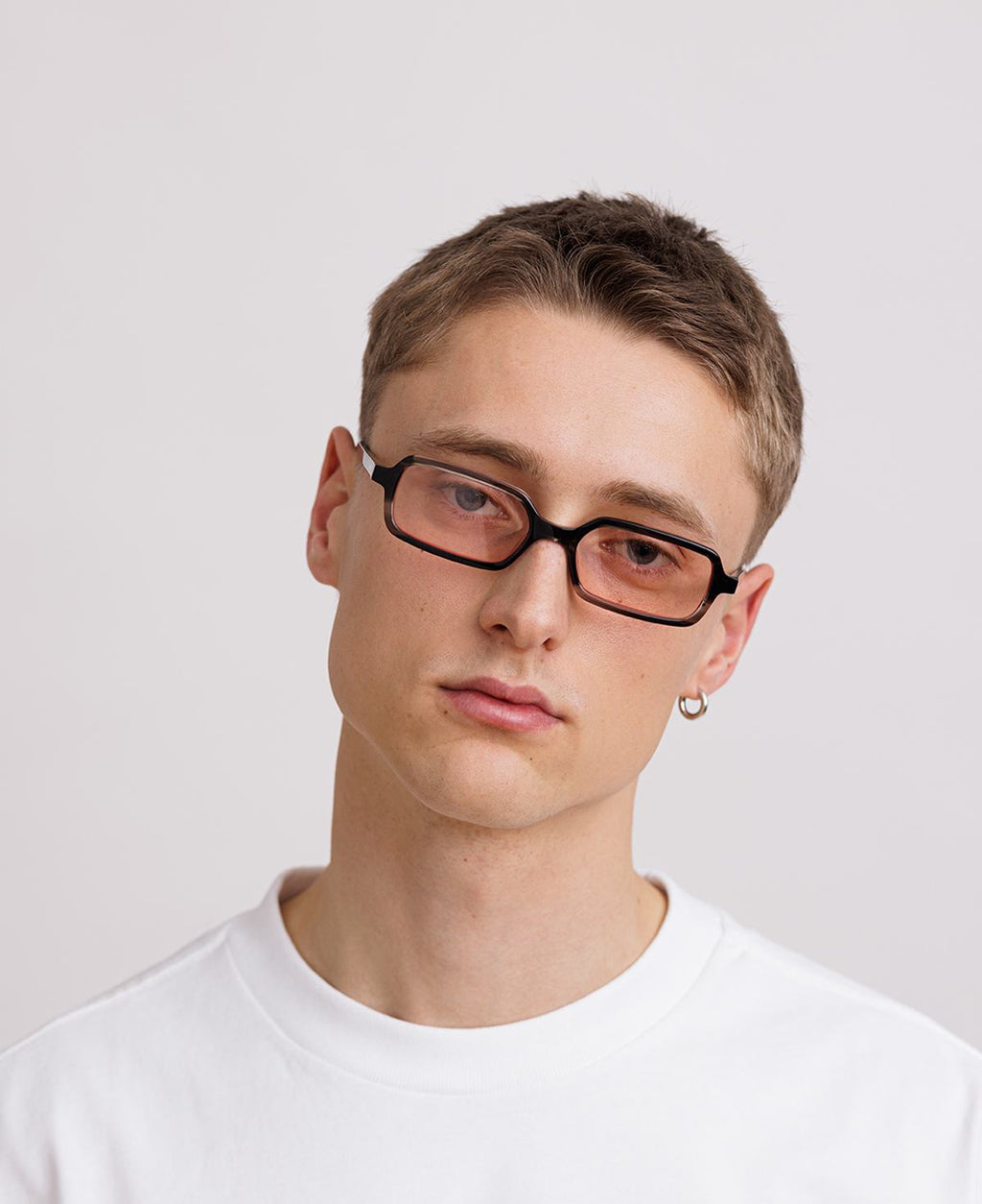 MILO OPTICS - Cloudy Grey Peach-red tint