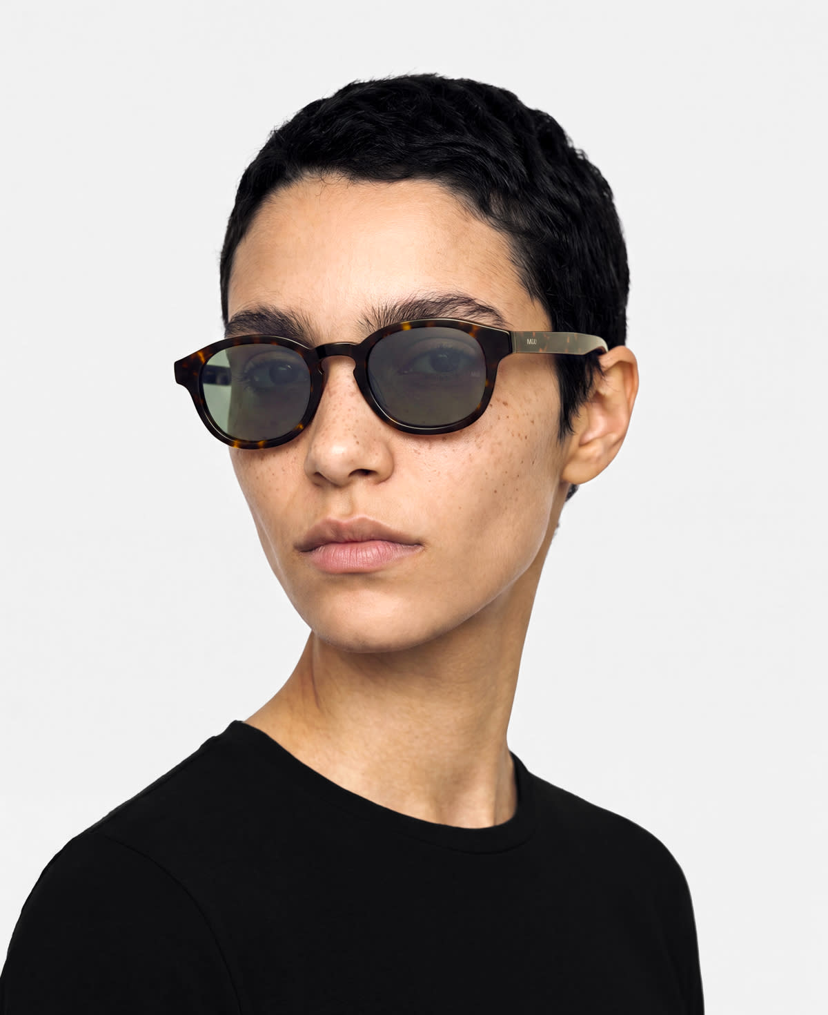 AKI - Dark Havana Deep Green
