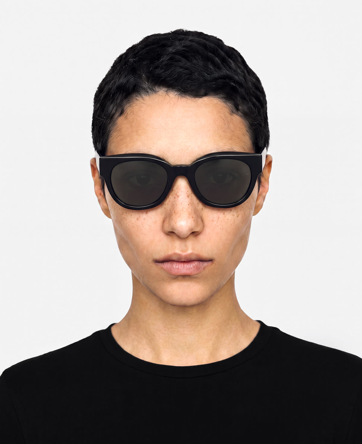 IONA - Black Deep Grey