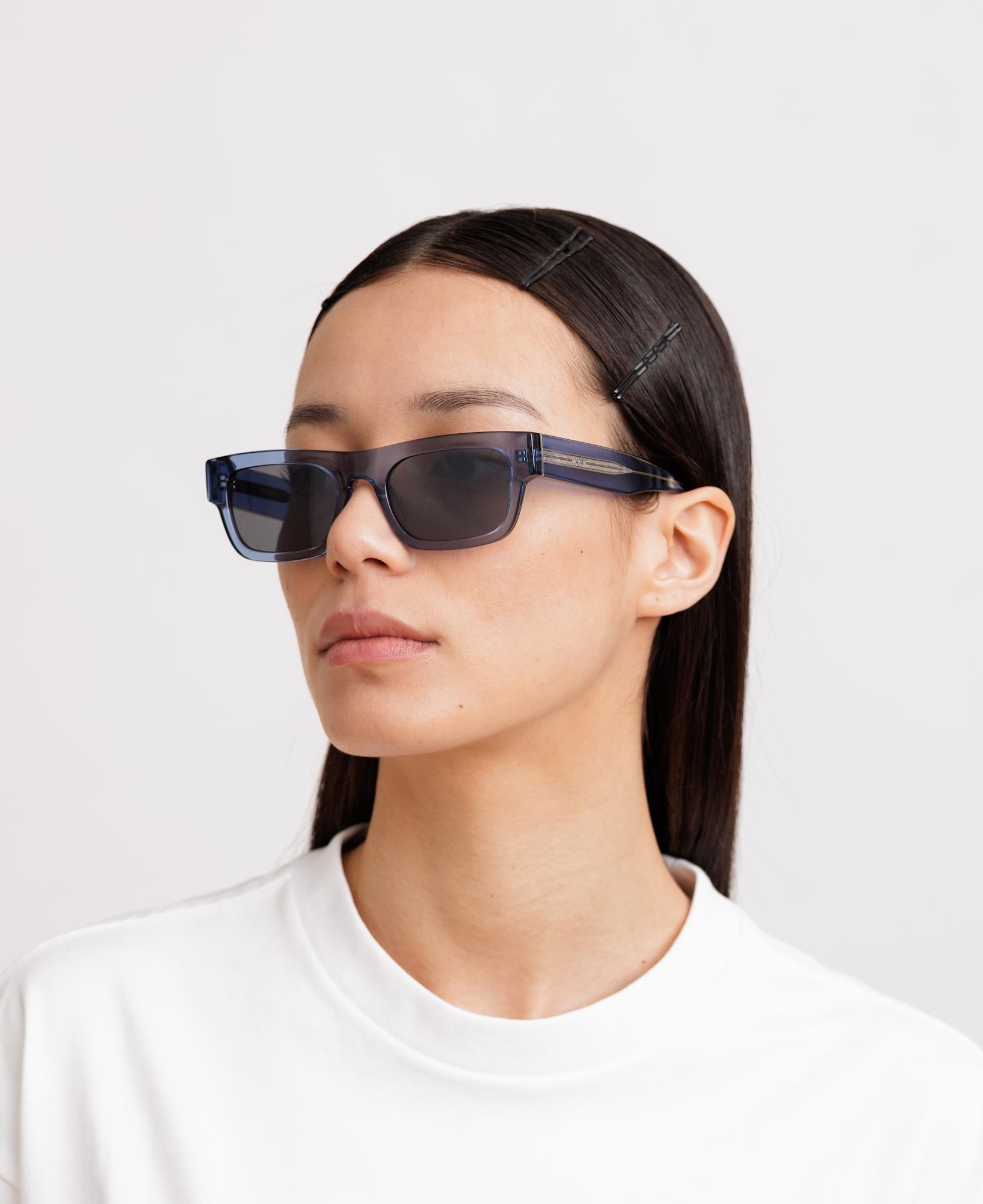 NEW DYLAN REVEAL - Transparent Blue / Transparent Grey