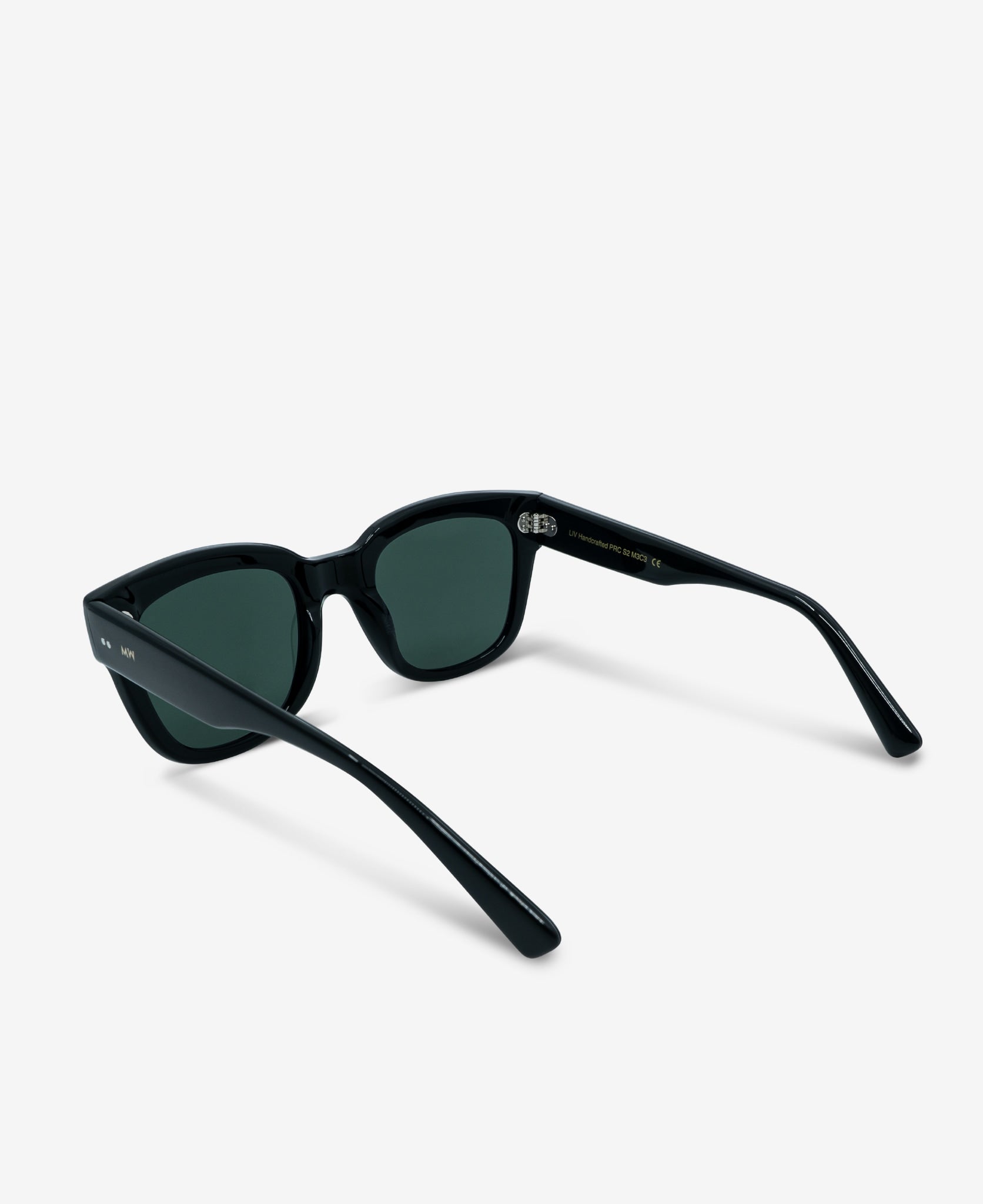 LIV Black Green - Sonnenbrille in Übergröße | MESSYWEEKEND